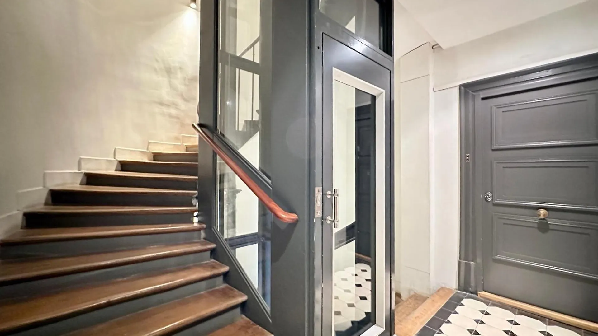 Luxembourg Garden Premium Family Flat Apartment Paris