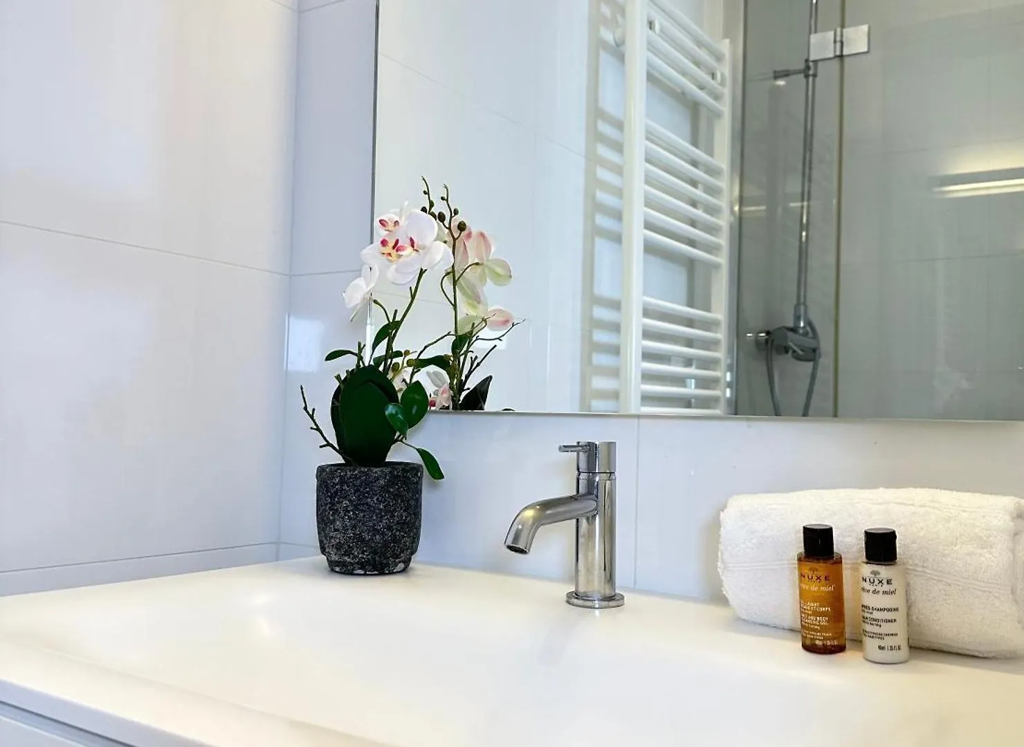 Luxembourg Garden Premium Family Flat Apartment Paris France
