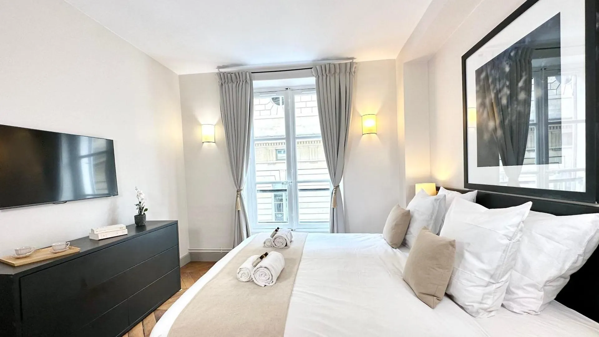 Luxembourg Garden Premium Family Flat Apartment Paris France